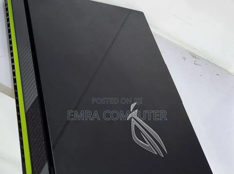 New Laptop Asus 16GB Intel Core i9 SSD 1T