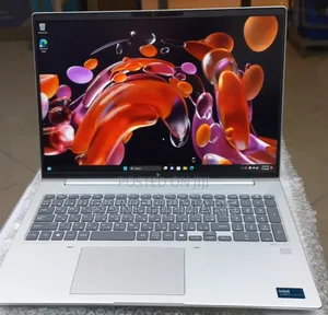 New Laptop HP EliteBook 640 G11 16GB Intel Core Ultra 7 SSD 512GB