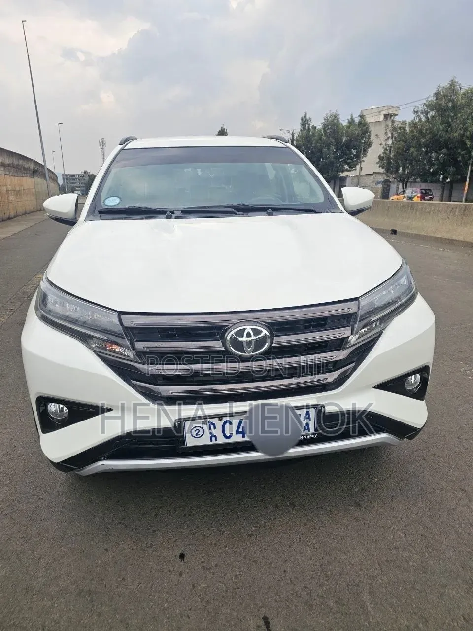 Toyota Rush 2023 White