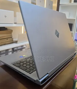 New Laptop HP Omen 16 16GB Intel Core i7 SSD 1T