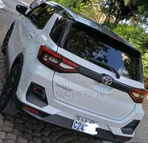 Toyota Raize 1.2 FWD 2022 White