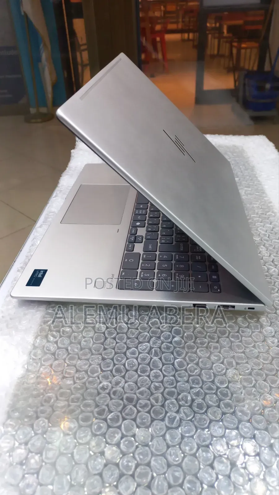 New Laptop HP EliteBook 640 G11 16GB Intel Core Ultra 7 SSD 512GB