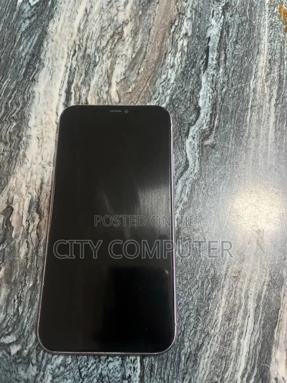 Apple iPhone 11 64 GB Purple