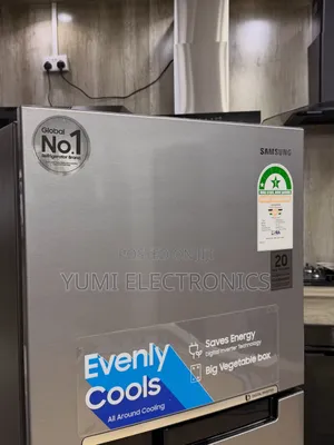 Samsung 250 Letter Fun Siste. Refrigerator