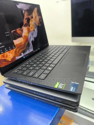 New Laptop Dell Precision 5490 32GB Intel Core Ultra 9 SSD 1T