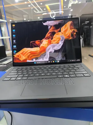New Laptop Dell Precision 5490 32GB Intel Core Ultra 9 SSD 1T