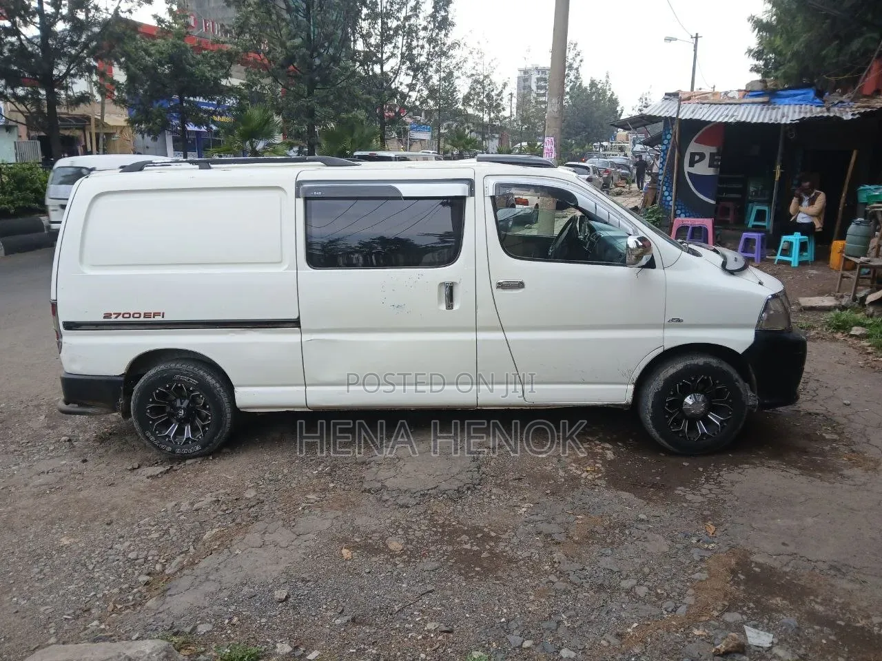 Toyota HiAce 2008 White