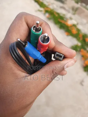 Component Video Cable Designed to Connect Camcorders, Televisions.