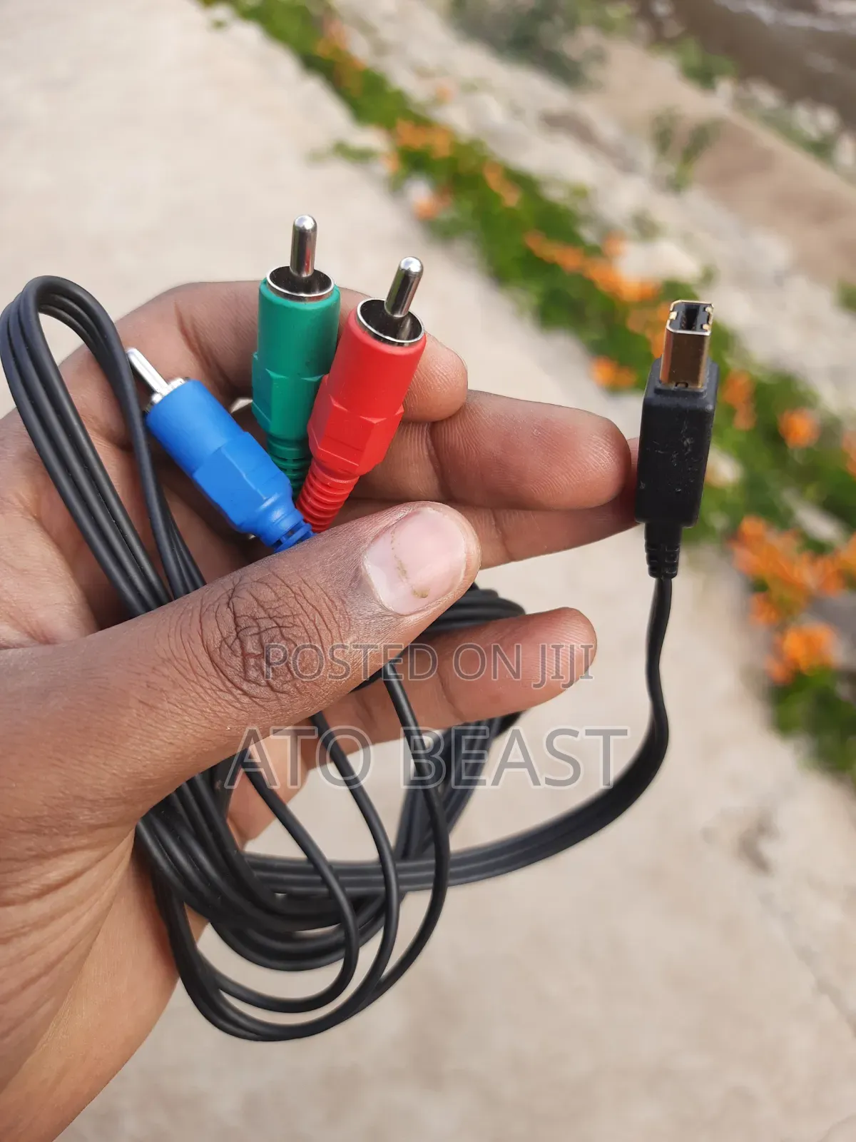 Component Video Cable Designed to Connect Camcorders, Televisions.