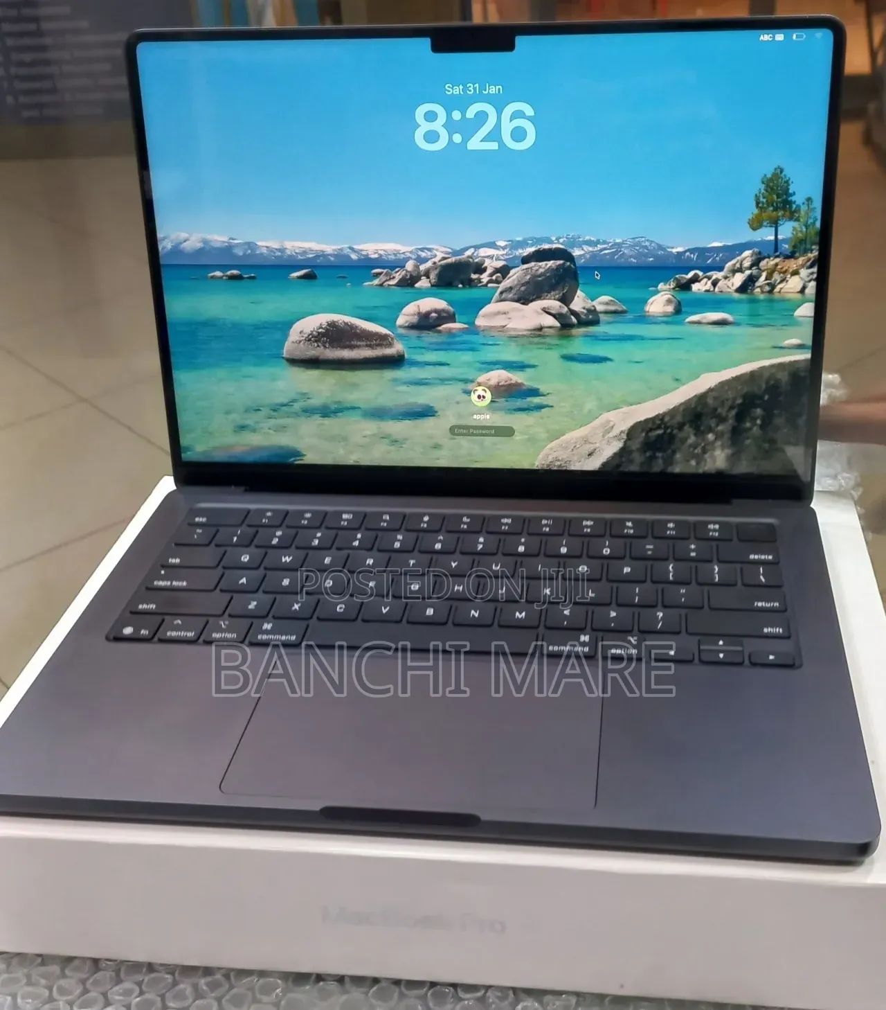 New Laptop Apple MacBook Pro 16GB Apple M5 SSD 512GB