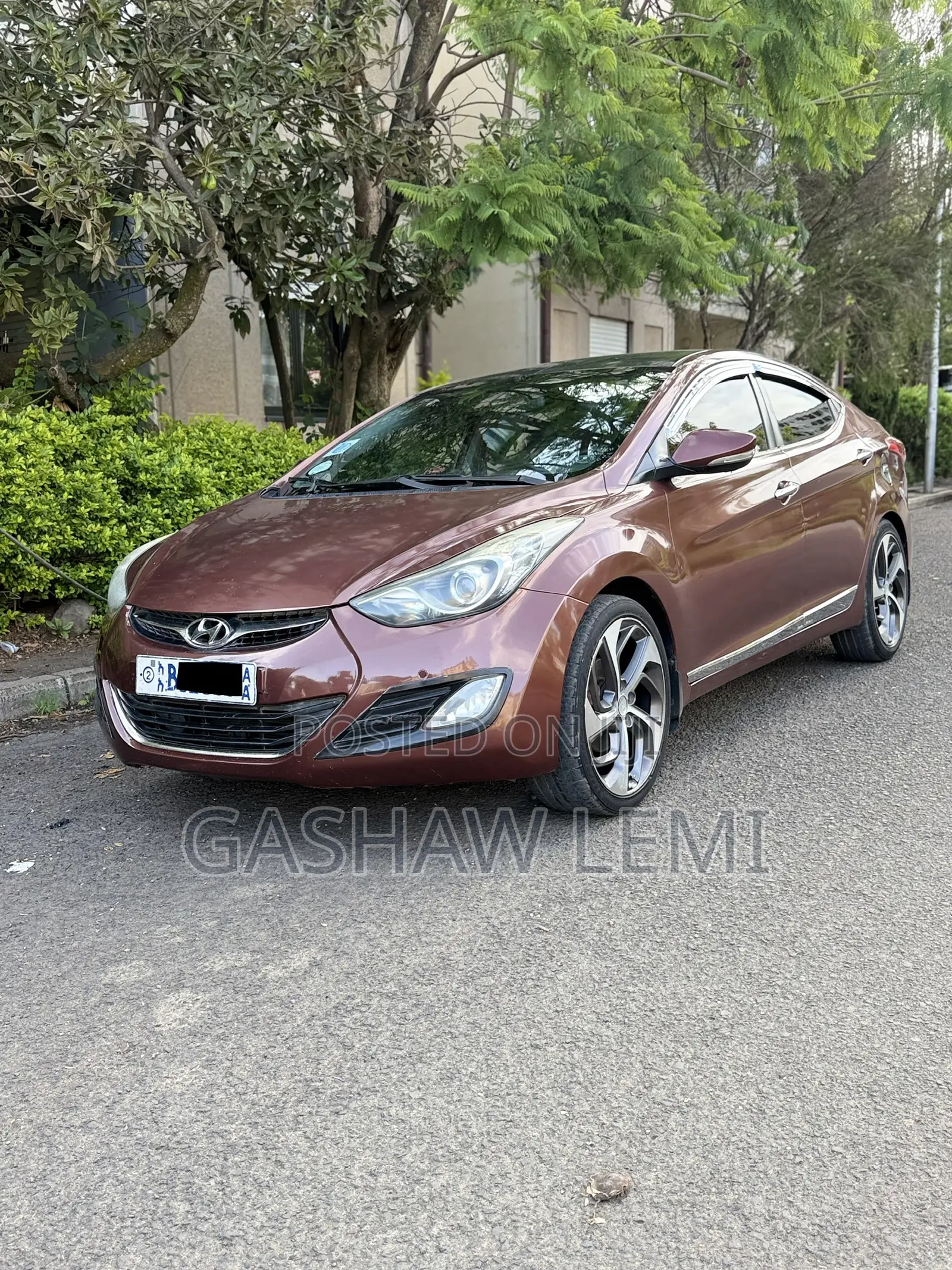 Hyundai Avante 2013 Burgundy