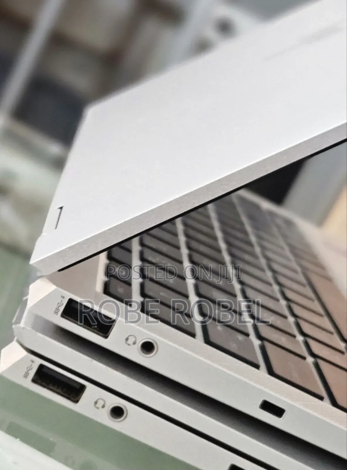 New Laptop HP EliteBook 1040 G8 16GB Intel Core i7 SSD 512GB