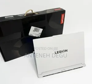 New Laptop Lenovo Legion Pro 7 32GB Intel Core Ultra 9 SSD 1T