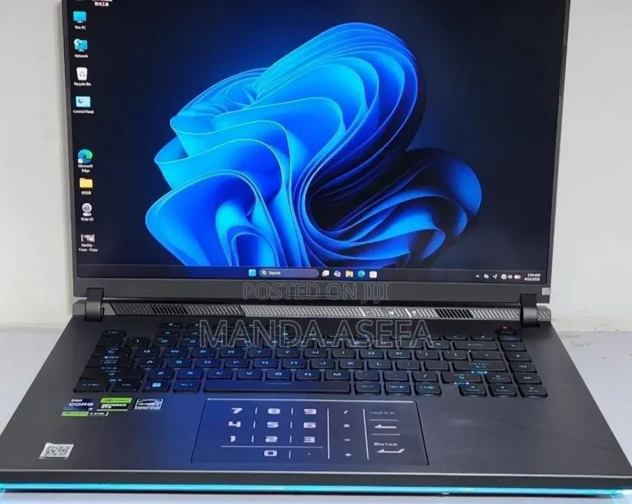 New Laptop Asus ROG Strix G16 G614 16GB Intel Core i9 SSD 1T