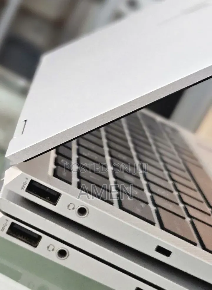 New Laptop HP EliteBook 1040 G8 16GB Intel Core i7 SSD 512GB