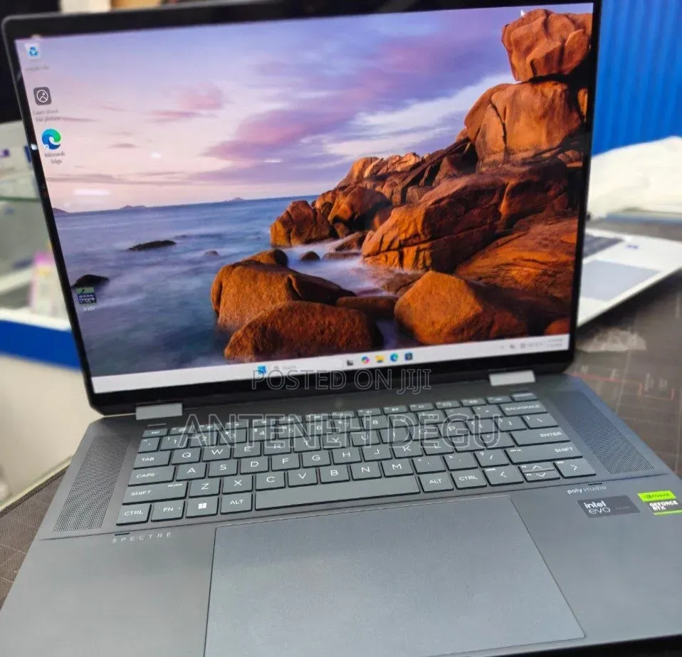 New Laptop HP Spectre X360 15 32GB Intel Core Ultra 7 SSD 1T