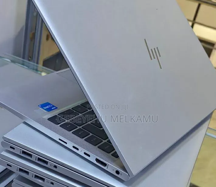 New Laptop HP 16GB Intel Core i5 SSD 512GB