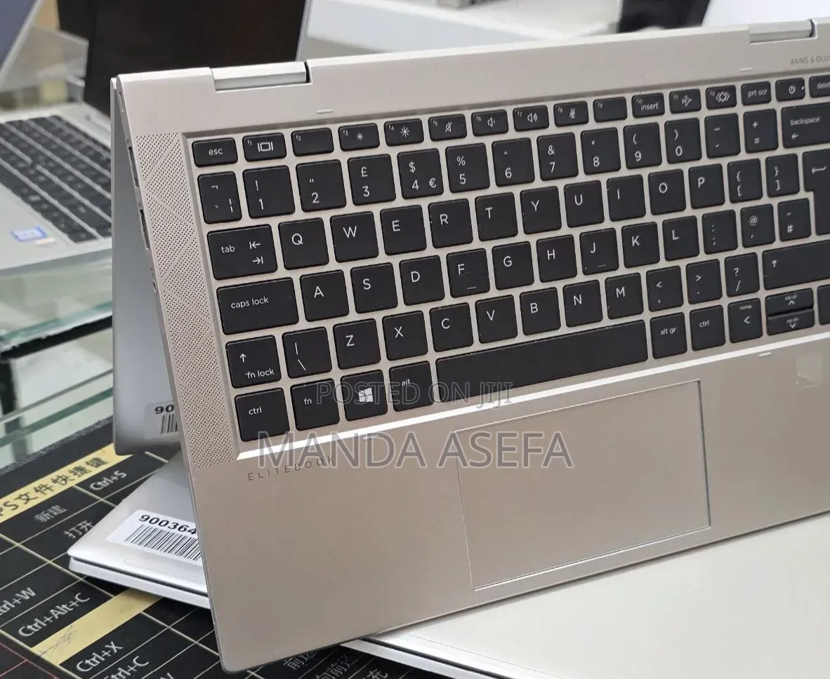 New Laptop HP EliteBook 830 G8 16GB Intel Core i5 SSD 512GB