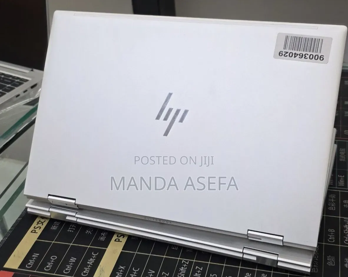 New Laptop HP EliteBook 830 G8 16GB Intel Core i5 SSD 512GB