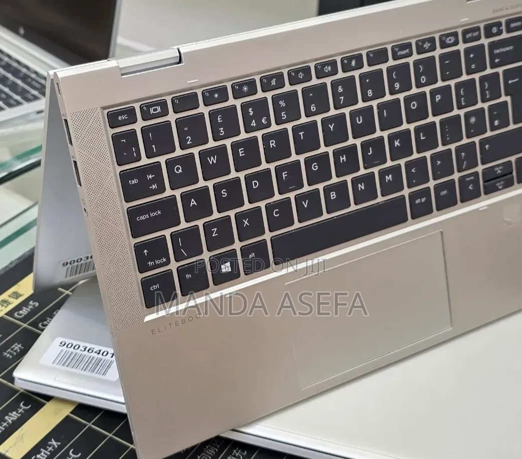 New Laptop HP EliteBook 830 G8 16GB Intel Core i5 SSD 512GB