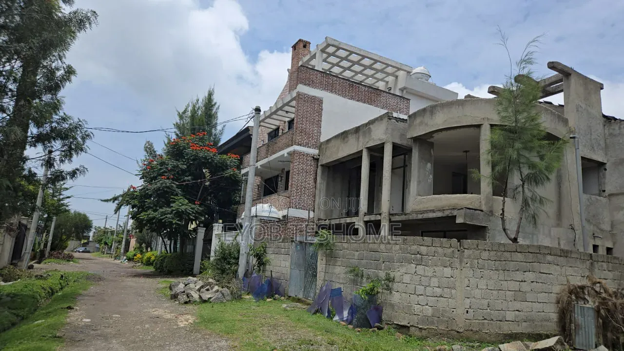 4bdrm House in ቃሊቲ, Akaky Kaliti for sale