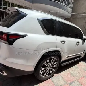 Lexus LX 2024 Ivory