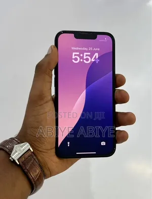 Apple iPhone 13 128 GB Black