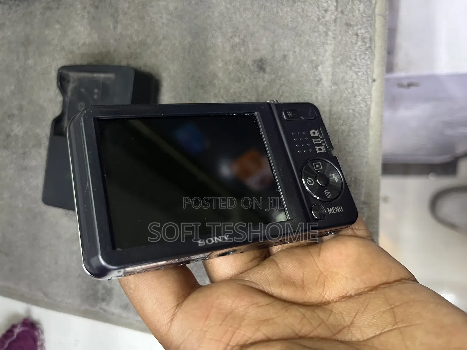 Sony Cybershot DSC W710