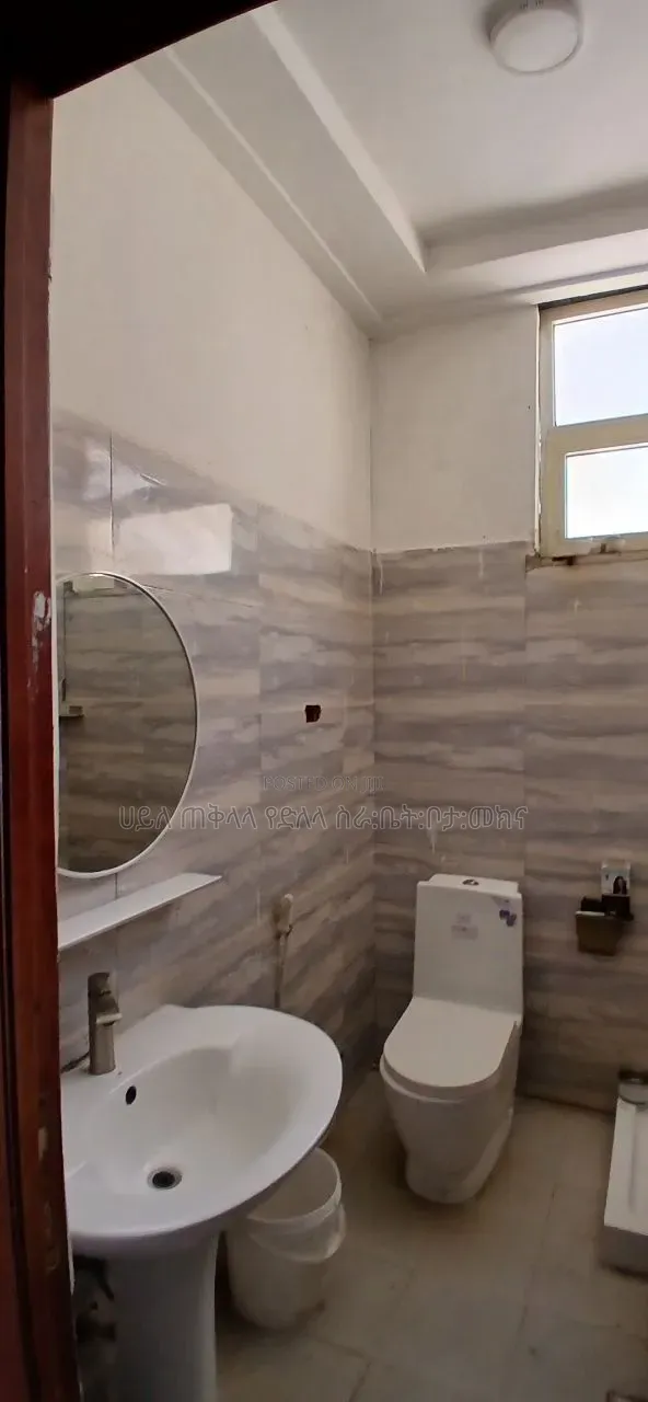 Furnished 5bdrm Villa in Legetafo, Oromia-Finfinne for sale