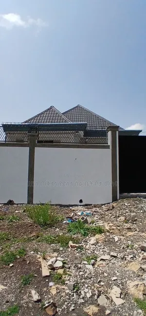 Furnished 5bdrm Villa in Legetafo Area Best, Oromia-Finfinne for sale