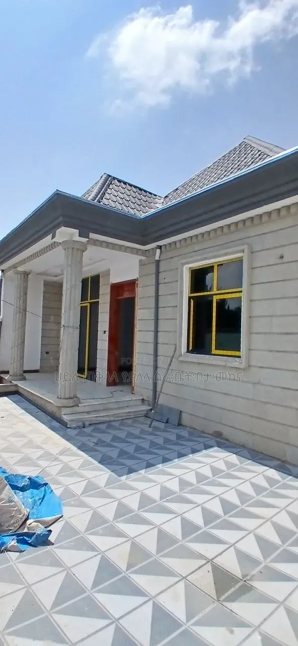 Furnished 5bdrm Villa in Legetafo Area Best, Oromia-Finfinne for sale