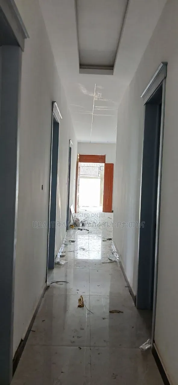 Furnished 5bdrm Villa in Legetafo Area Best, Oromia-Finfinne for sale