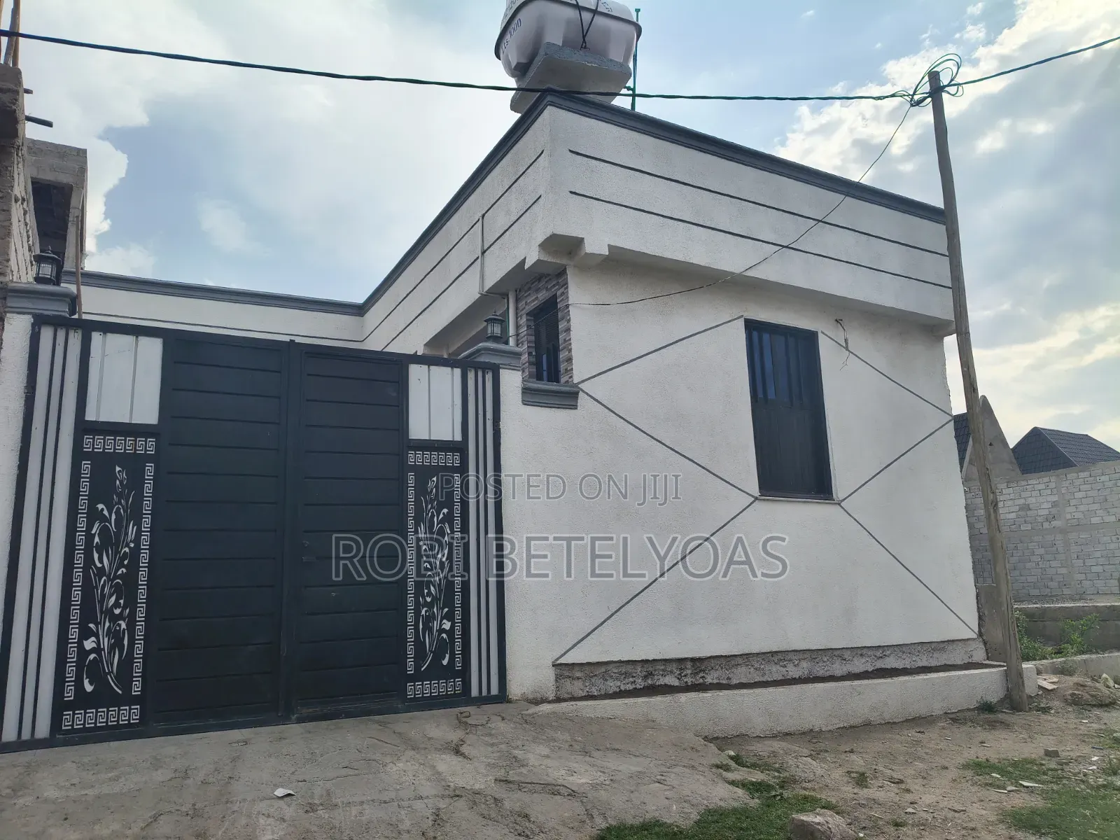 Furnished 3bdrm House in L Sheep, East Shewa for sale