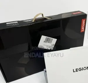 New Laptop Lenovo Legion Pro 7 32GB Intel Core Ultra 9 SSD 1T
