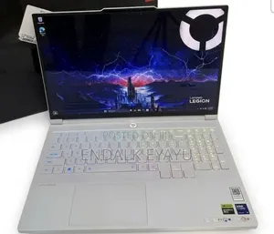 New Laptop Lenovo Legion Pro 7 32GB Intel Core Ultra 9 SSD 1T