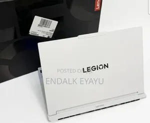 New Laptop Lenovo Legion Pro 7 32GB Intel Core Ultra 9 SSD 1T