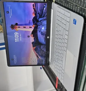 New Laptop HP Stream Notebook 8GB Intel Core i5 SSD 128GB