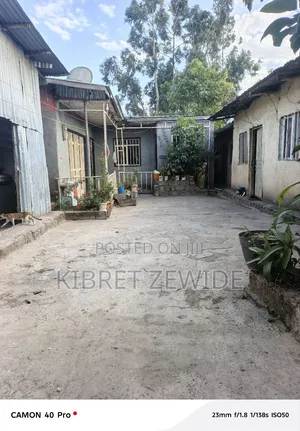 Furnished 3bdrm House in Kibert Zewdie, Yeka for sale