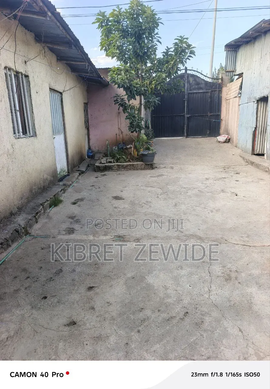 Furnished 3bdrm House in Kibert Zewdie, Yeka for sale