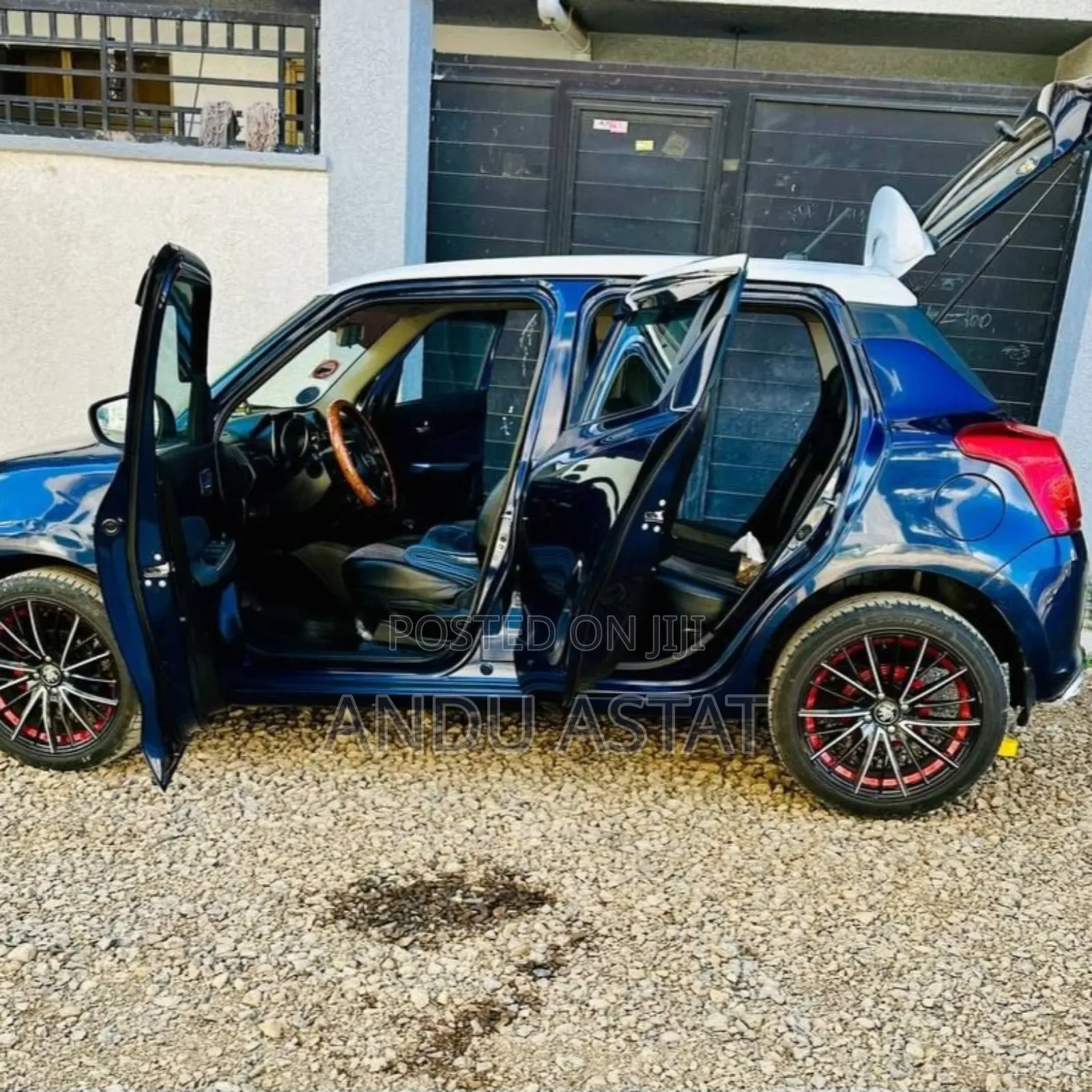 Suzuki Swift 2021 Blue
