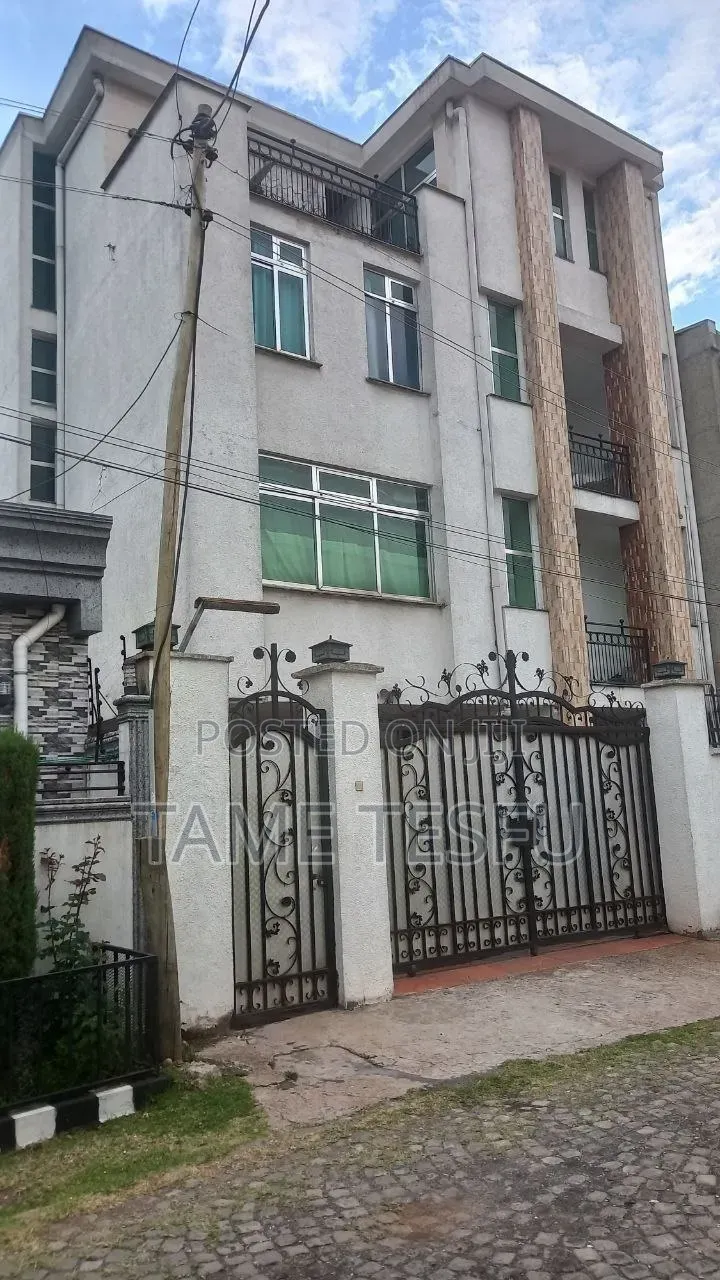 Furnished 8bdrm House in Figa, Bole for sale