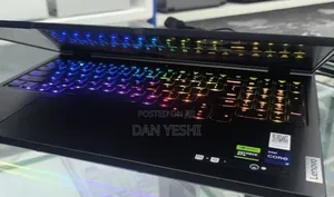 New Laptop Lenovo Legion Pro 7 32GB Intel Core i9 SSD 1T