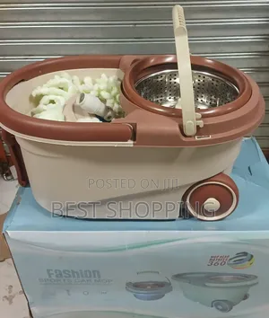 Fashion Mop With Bucket መወልወያ እስከነ መጭመቂያ ተቀያሪ ያለዉ