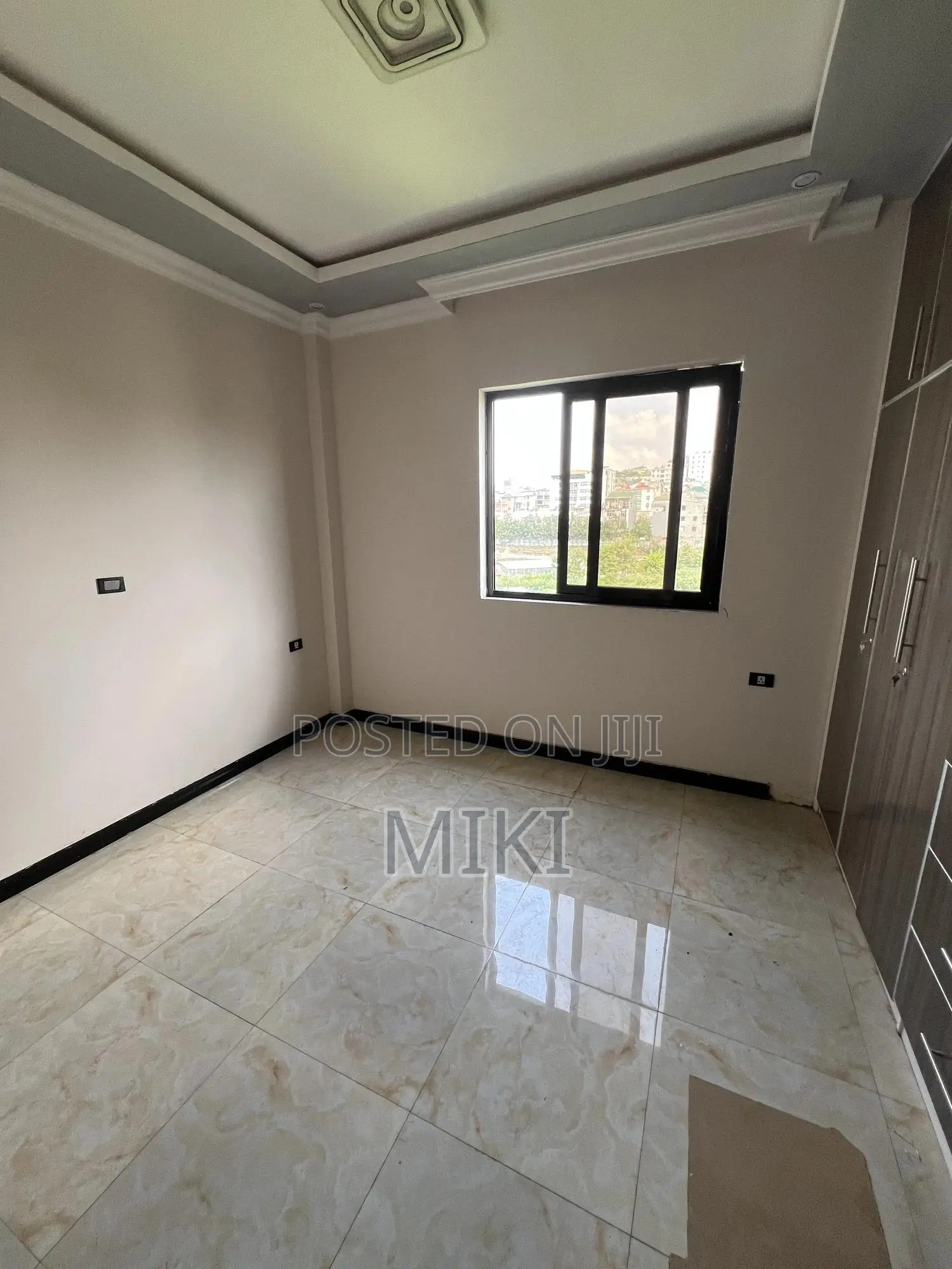 Furnished 3bdrm Apartment in Haile Garment, Nifas Silk-Lafto for sale