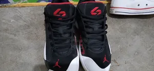 Jordan Luke 77