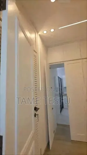 Furnished 8bdrm House in Cmc, Bole for sale