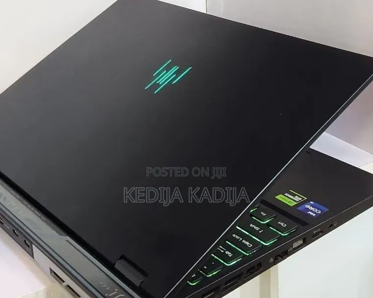 New Laptop Acer Predator Helios Neo 16 16GB Intel Core i9 SSD 1T