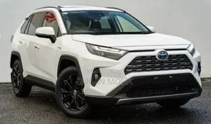 Toyota RAV4 2023 White