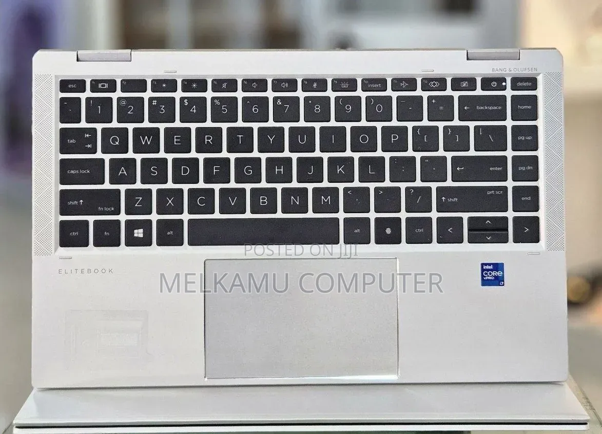 New Laptop HP EliteBook 840 G8 16GB Intel Core i7 SSD 512GB