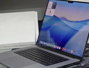 New Laptop Apple MacBook Pro 2021 M1 32GB Apple M1 Pro SSD 1T